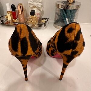 CHRISTIAN LOUBOUTIN
Orange & Black Kate 100 Heels
